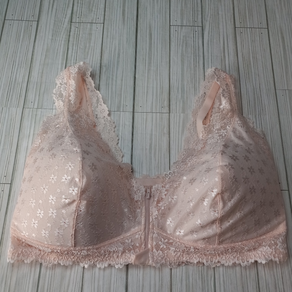 NEW The Lacy Bra Floral Lace Lotus Breeze Peach 44D
